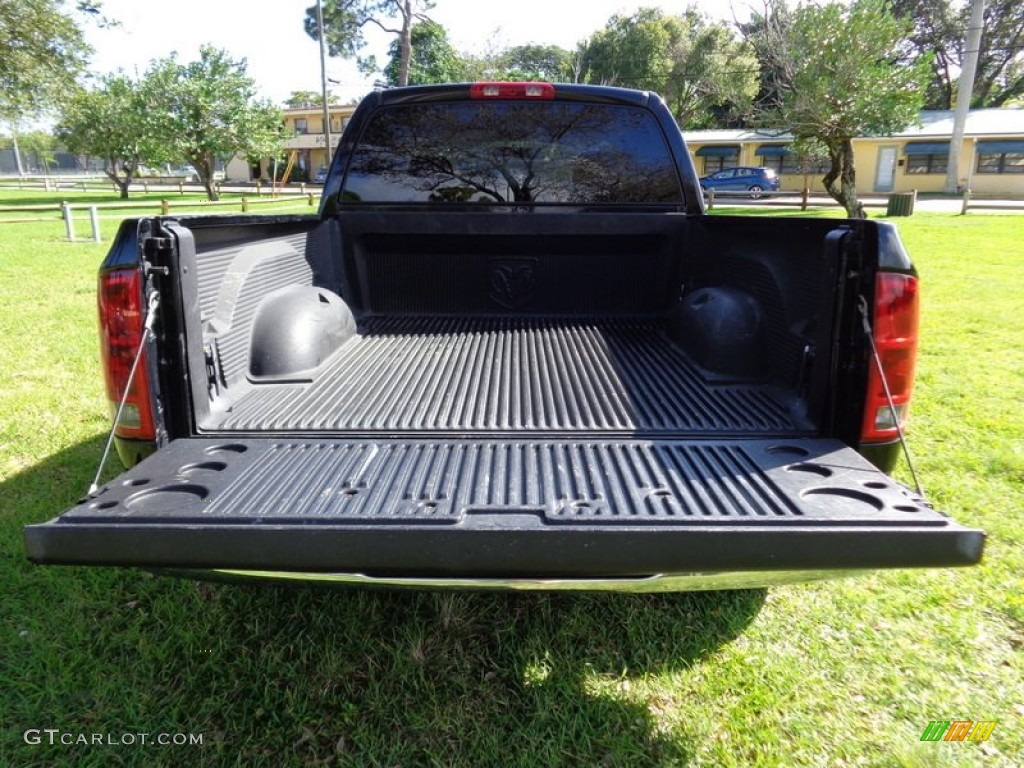 2003 Ram 1500 SLT Quad Cab - Black / Dark Slate Gray photo #10