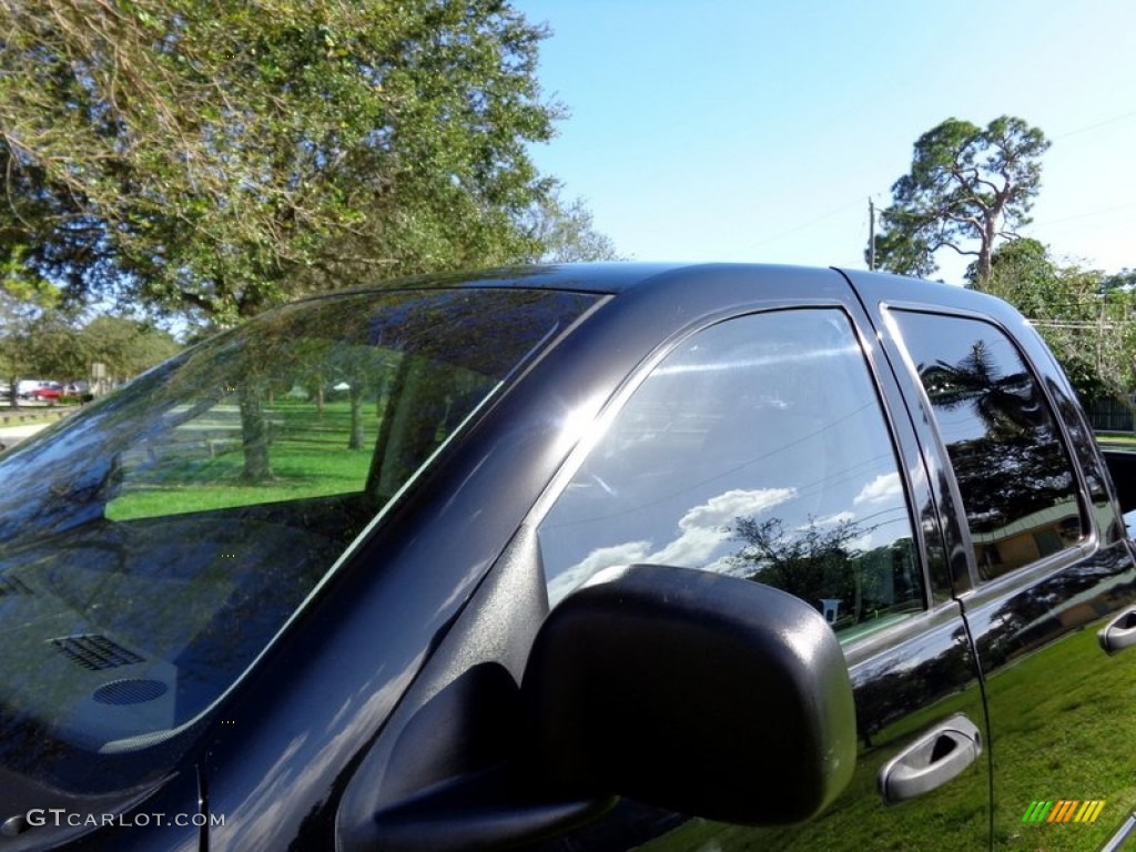 2003 Ram 1500 SLT Quad Cab - Black / Dark Slate Gray photo #45