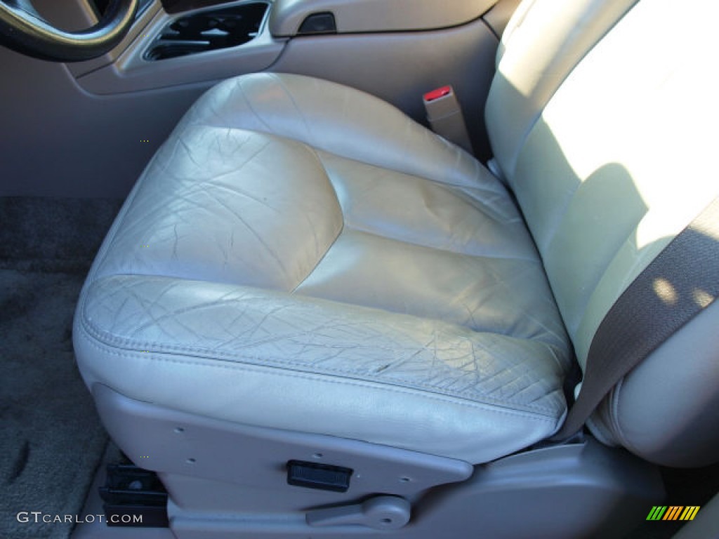 2003 Tahoe LT 4x4 - Redfire Metallic / Tan/Neutral photo #16