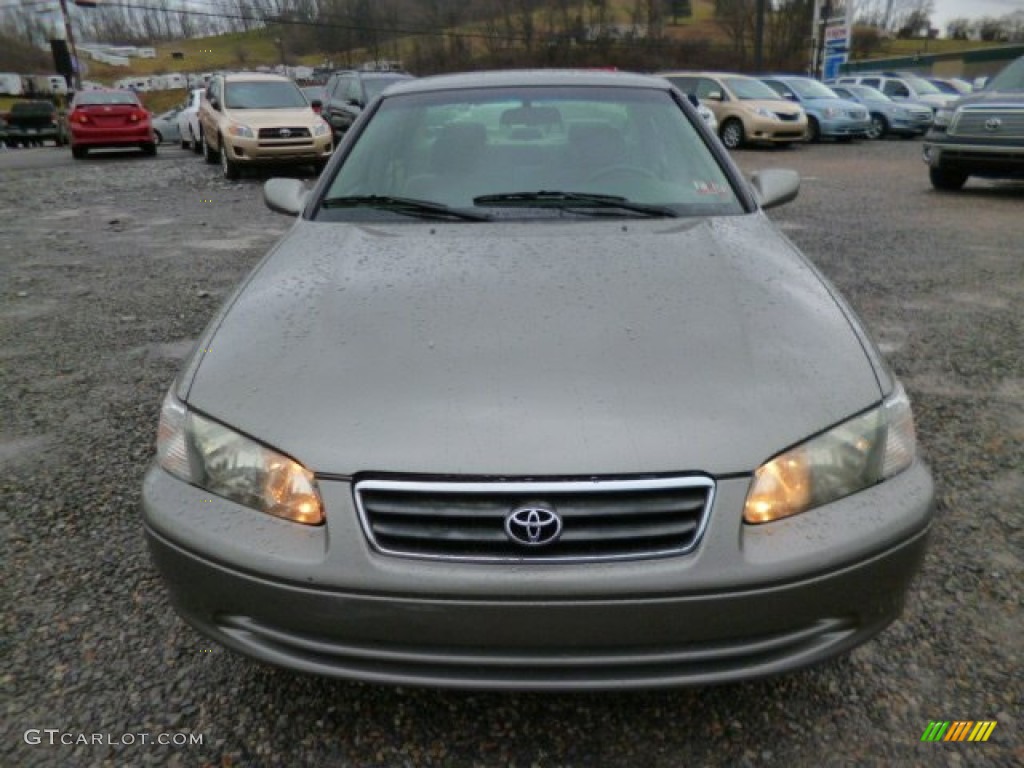 2001 Camry LE - Graphite Gray Pearl / Gray photo #2