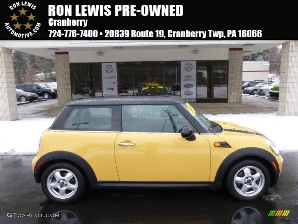 2008 Cooper Hardtop - Mellow Yellow / Grey/Black photo #1