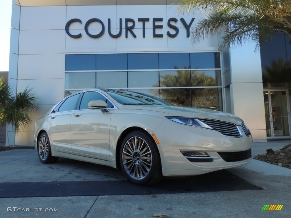 2014 MKZ FWD - Platinum Dune / Light Dune photo #1