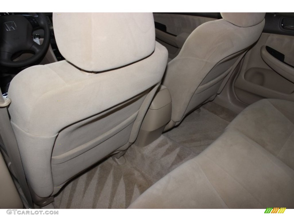 2007 Accord LX Sedan - Taffeta White / Ivory photo #26