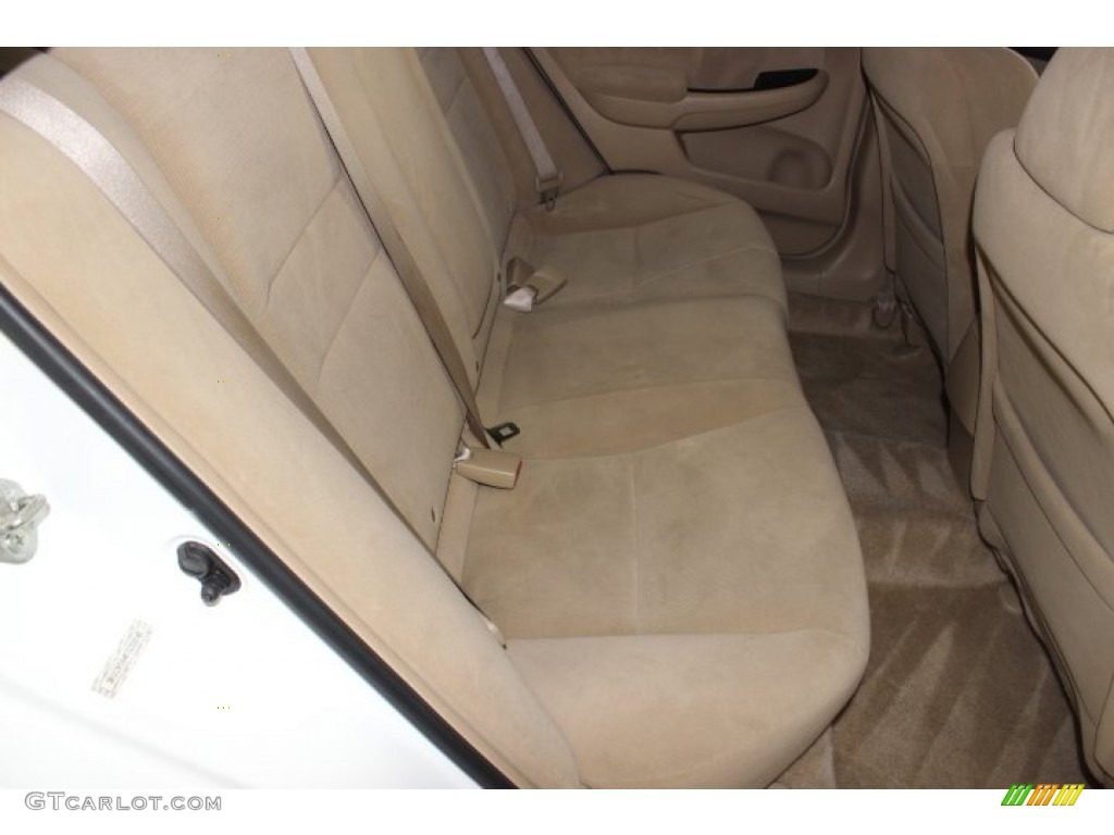 2007 Accord LX Sedan - Taffeta White / Ivory photo #33