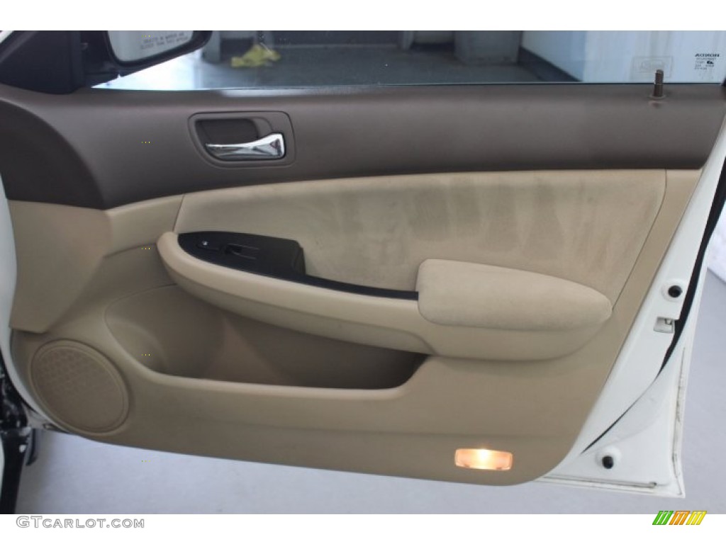 2007 Accord LX Sedan - Taffeta White / Ivory photo #34
