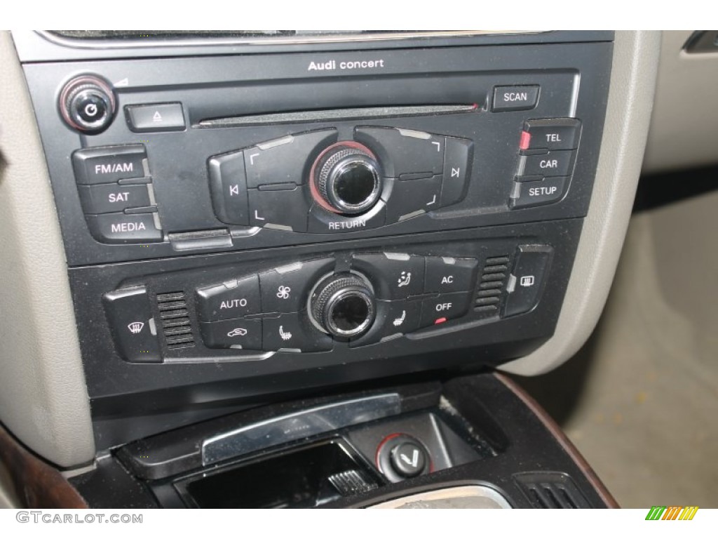2011 Audi A5 2.0T Convertible Controls Photo #88925654