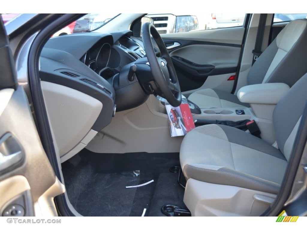 2014 Focus SE Hatchback - Sterling Gray / Medium Light Stone photo #5