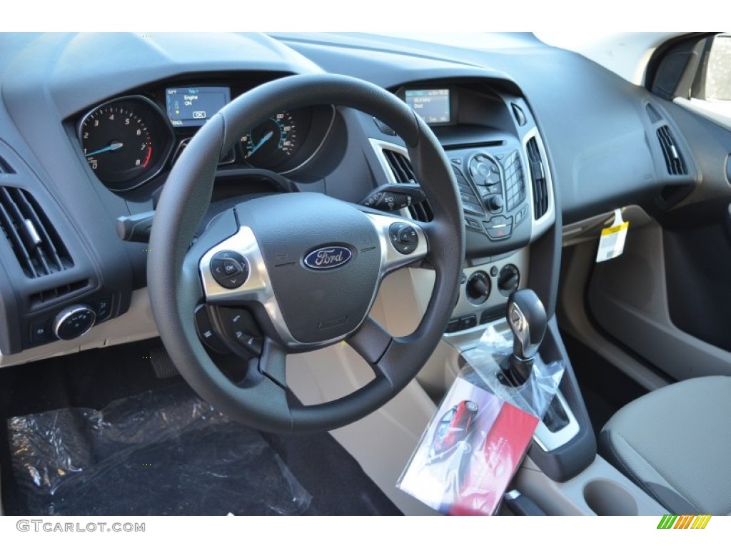 2014 Focus SE Hatchback - Sterling Gray / Medium Light Stone photo #6