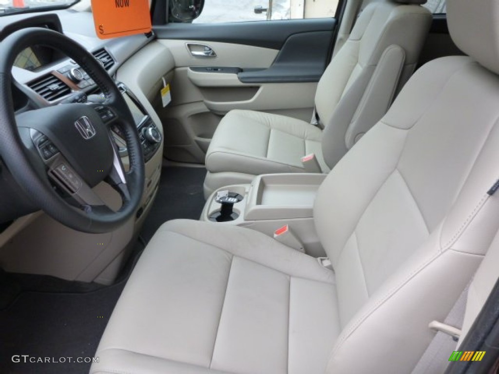 2014 Honda Odyssey Touring Front Seat Photo #88932764