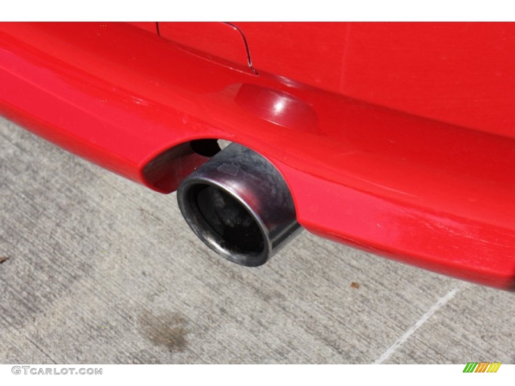 2010 BMW 3 Series 335i Convertible Exhaust Photos