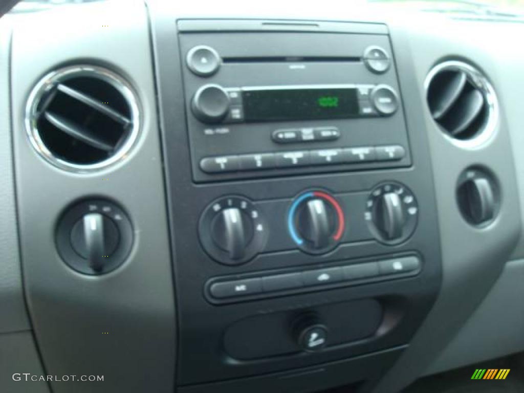 2007 F150 XLT SuperCab 4x4 - Bright Red / Medium Flint photo #9