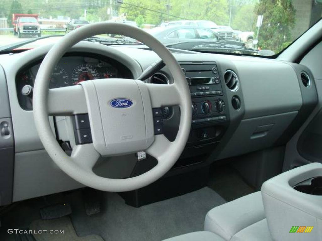 2007 F150 XLT SuperCab 4x4 - Bright Red / Medium Flint photo #13