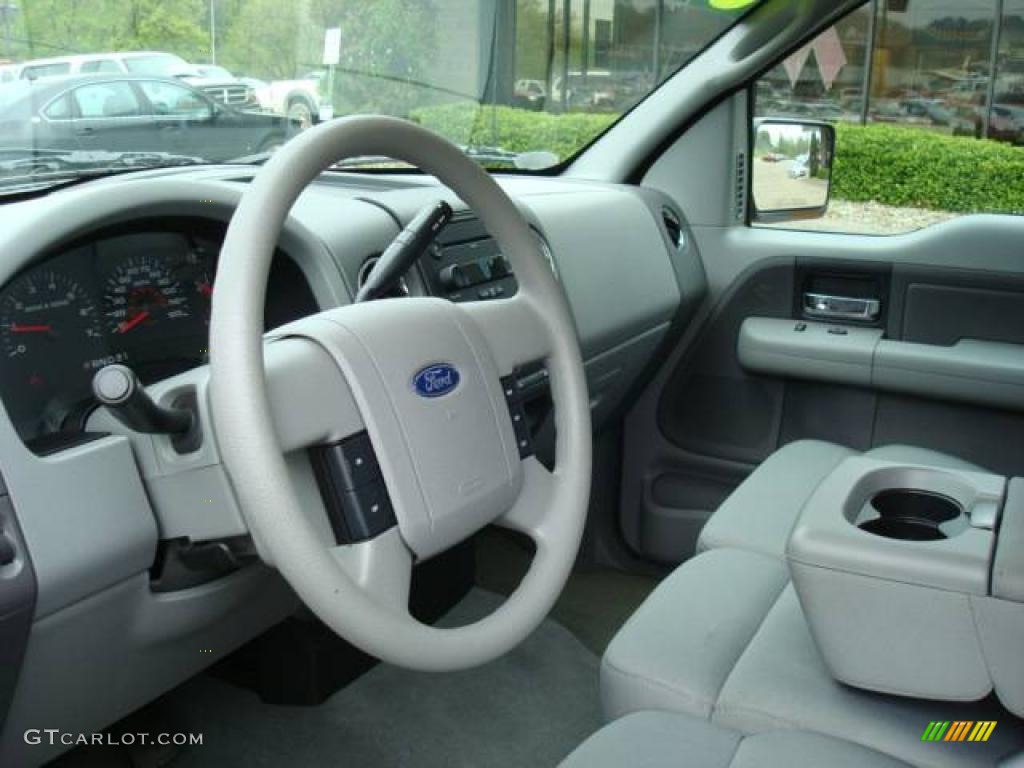 2007 F150 XLT SuperCab 4x4 - Bright Red / Medium Flint photo #16