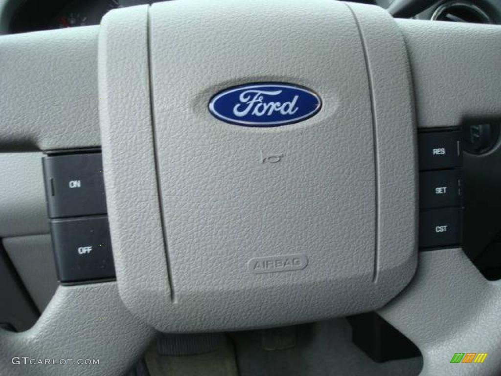 2007 F150 XLT SuperCab 4x4 - Bright Red / Medium Flint photo #17