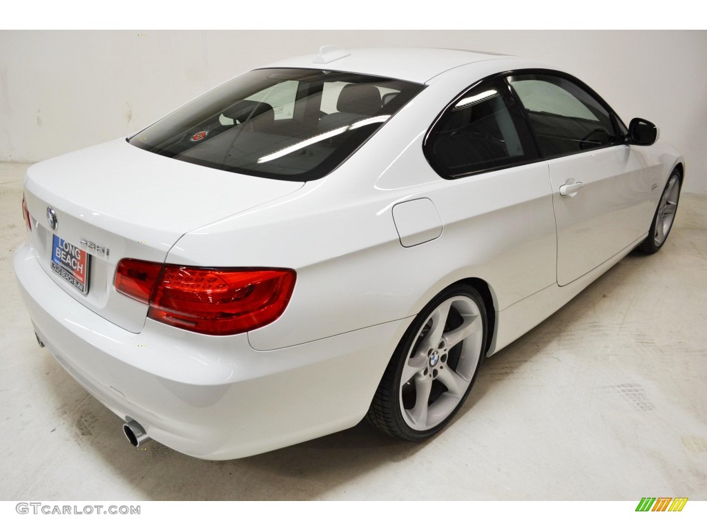 2011 3 Series 335i Coupe - Alpine White / Black photo #5