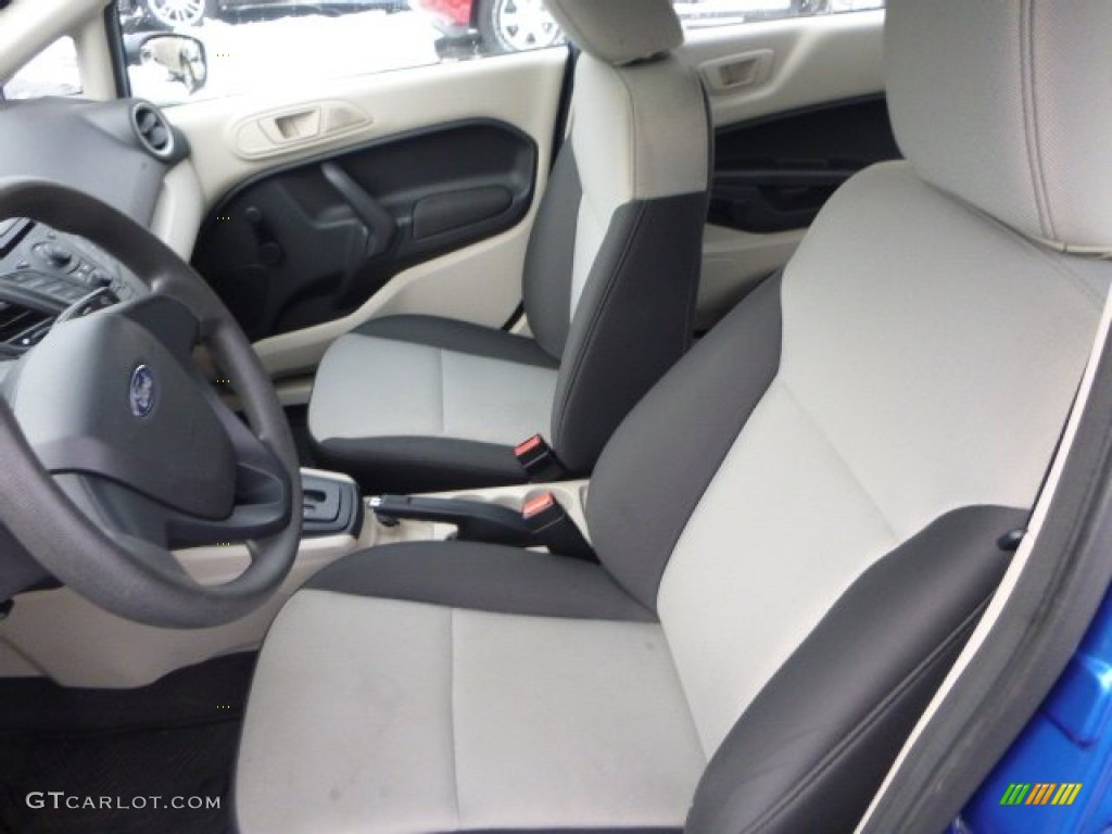 2011 Fiesta S Sedan - Blue Flame Metallic / Light Stone/Charcoal Black Cloth photo #8