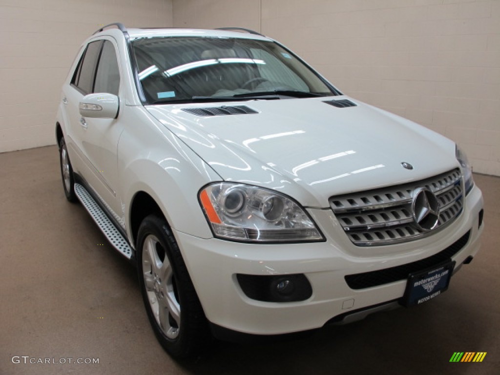 2008 ML 320 CDI 4Matic - Arctic White / Macadamia photo #1