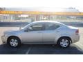 2009 Light Sandstone Metallic Dodge Avenger SE  photo #2