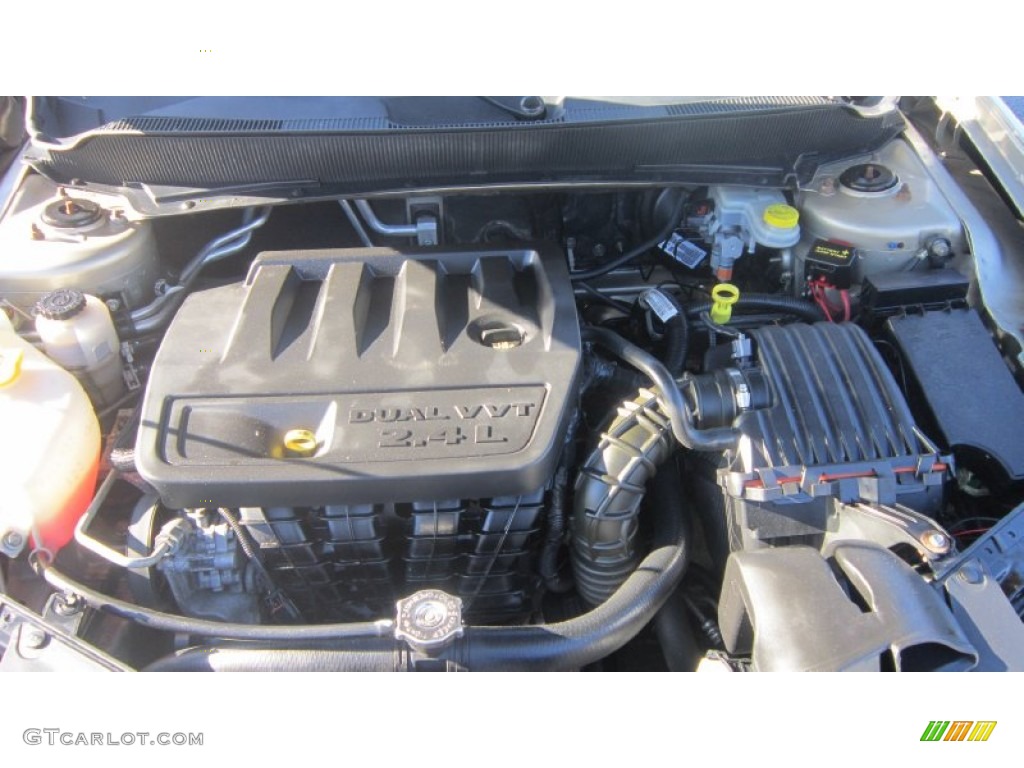 2009 Avenger SE - Light Sandstone Metallic / Dark Khaki/Light Graystone photo #21