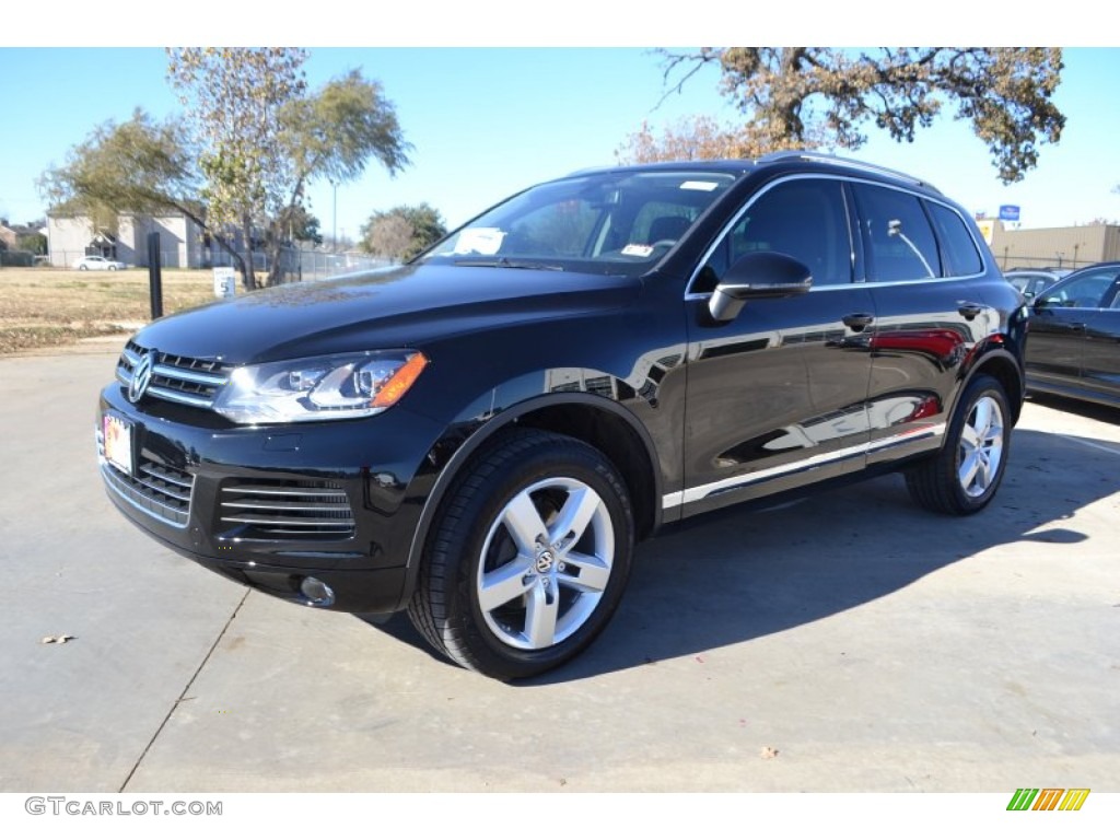 Black 2014 Volkswagen Touareg TDI Lux 4Motion Exterior Photo #88946228