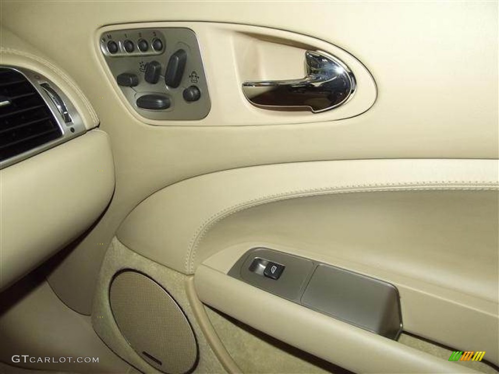 2007 XK XK8 Convertible - Radiance Red Metallic / Caramel photo #17