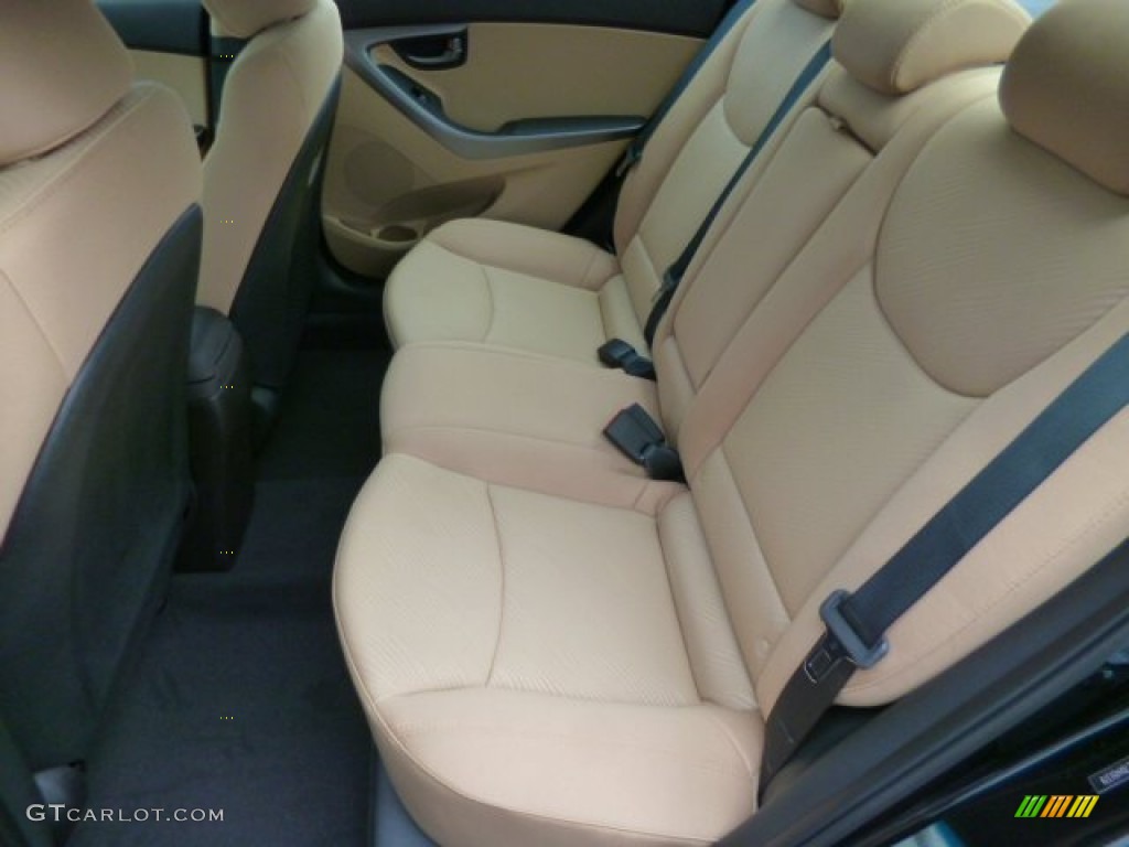 2013 Hyundai Elantra GLS Rear Seat Photos