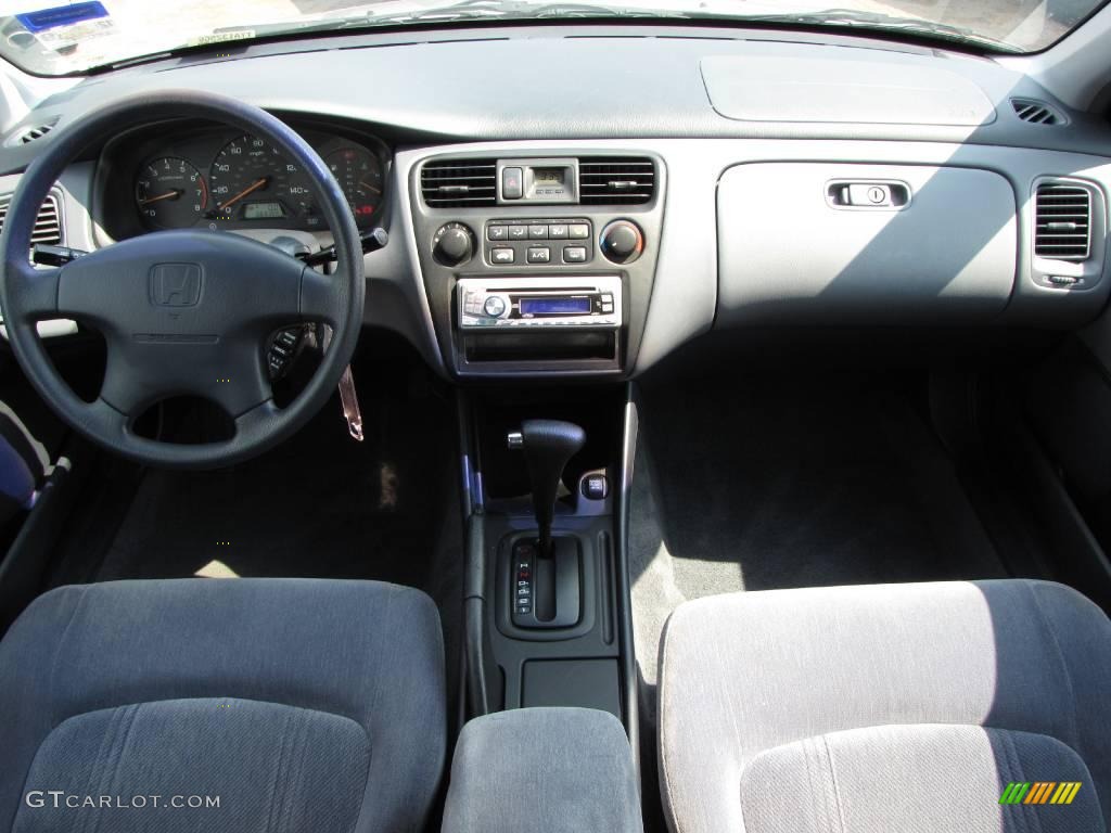 2000 Accord LX Sedan - Satin Silver Metallic / Quartz photo #20