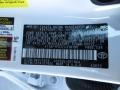 2014 Super White Toyota Camry LE  photo #33