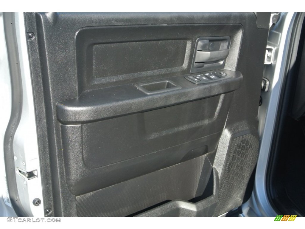2013 1500 Tradesman Quad Cab 4x4 - Bright Silver Metallic / Black/Diesel Gray photo #9