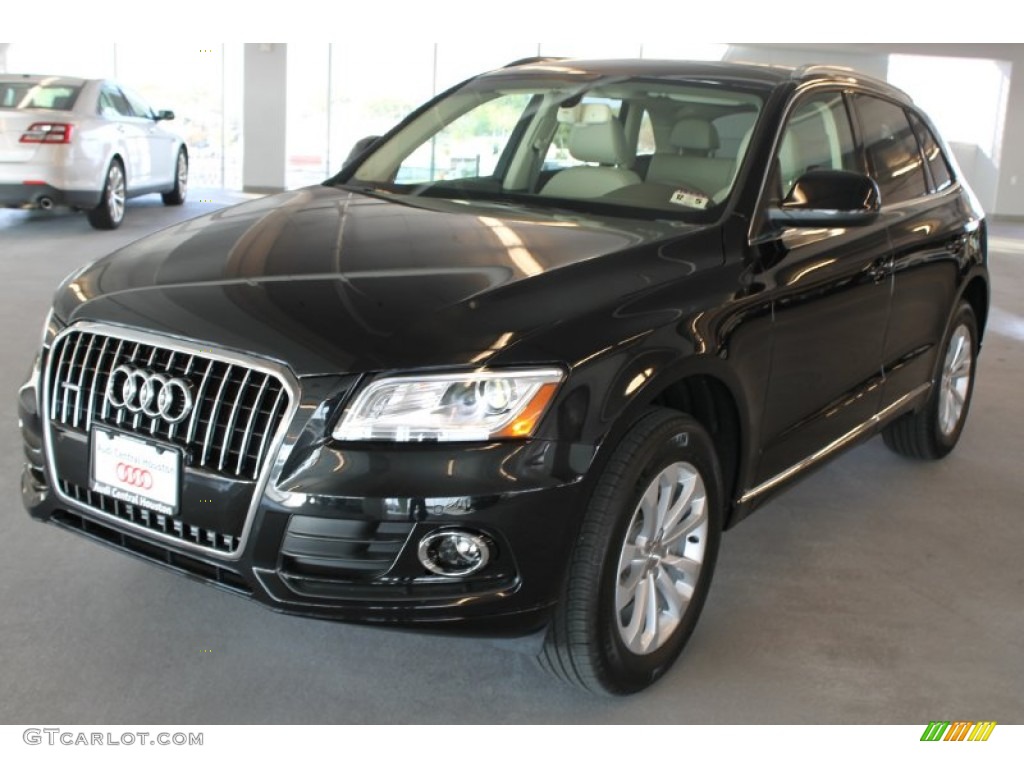 2014 Q5 2.0 TFSI quattro - Phantom Black Pearl / Pistachio Beige photo #3