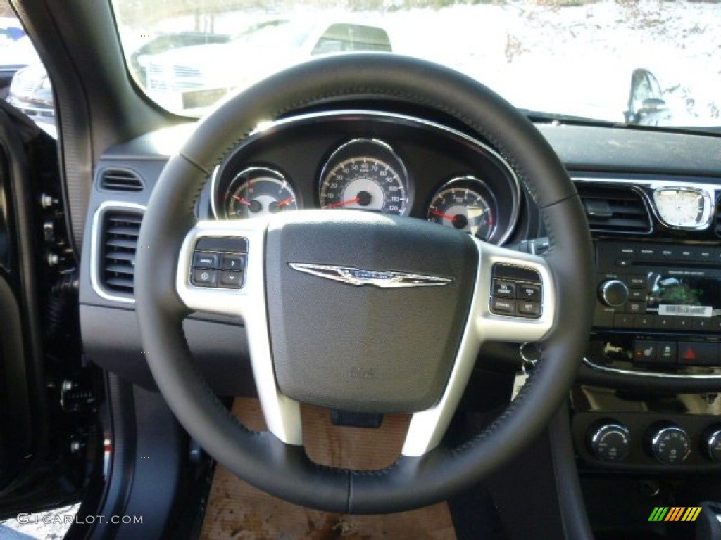 2014 200 Limited Sedan - Black Clear Coat / Black photo #19