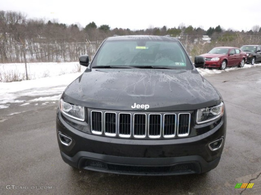 2014 Grand Cherokee Laredo 4x4 - Brilliant Black Crystal Pearl / Morocco Black photo #3