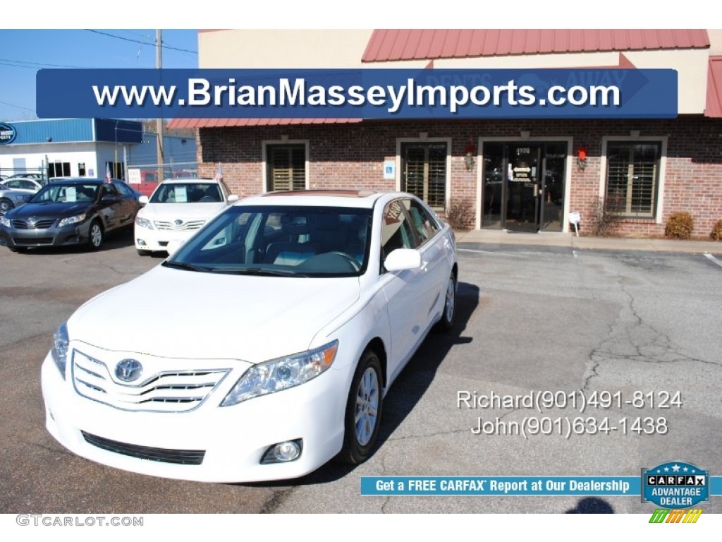 Super White Toyota Camry