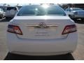 Super White - Camry XLE Photo No. 4