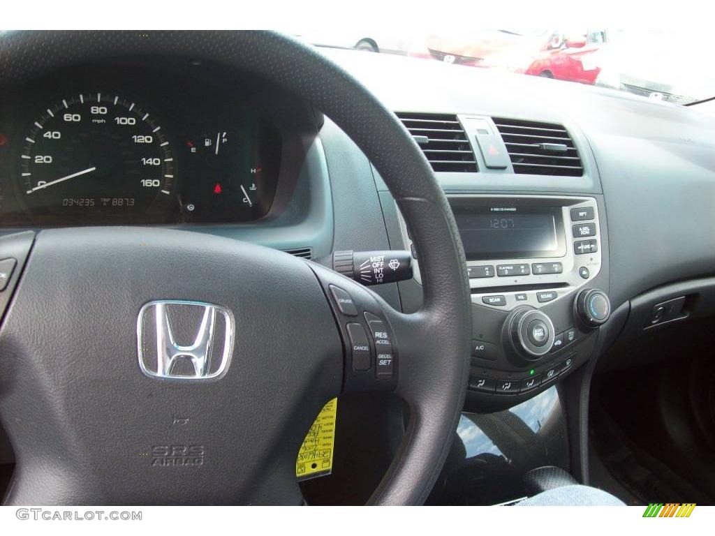 2006 Accord SE Sedan - Alabaster Silver Metallic / Gray photo #5