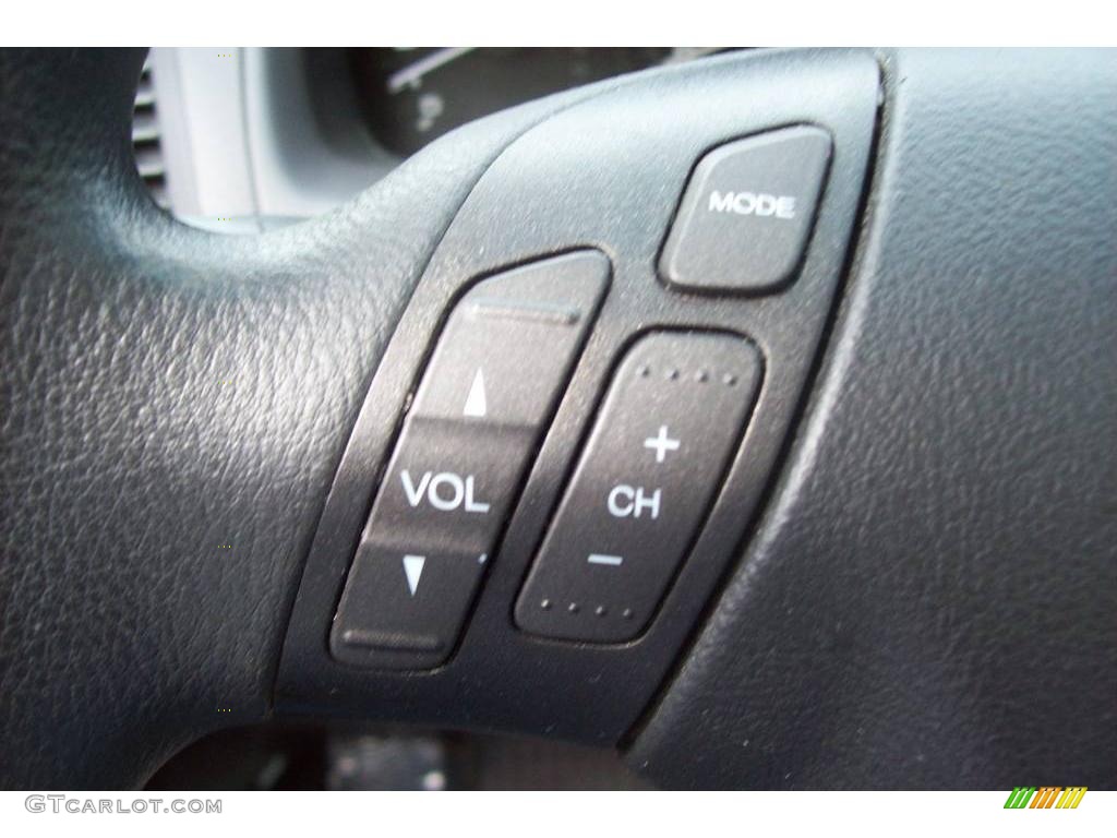 2006 Accord SE Sedan - Alabaster Silver Metallic / Gray photo #22