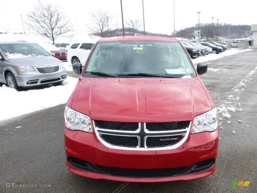 2014 Grand Caravan American Value Package - Redline 2-Coat Pearl / Black/Light Graystone photo #3