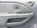 2006 Silver Pearl Metallic Honda Odyssey Touring  photo #17