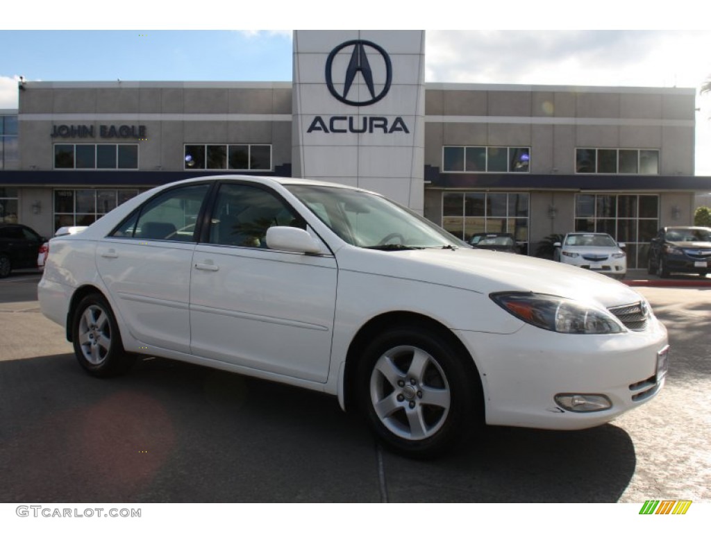 2002 Camry LE - Super White / Taupe photo #1