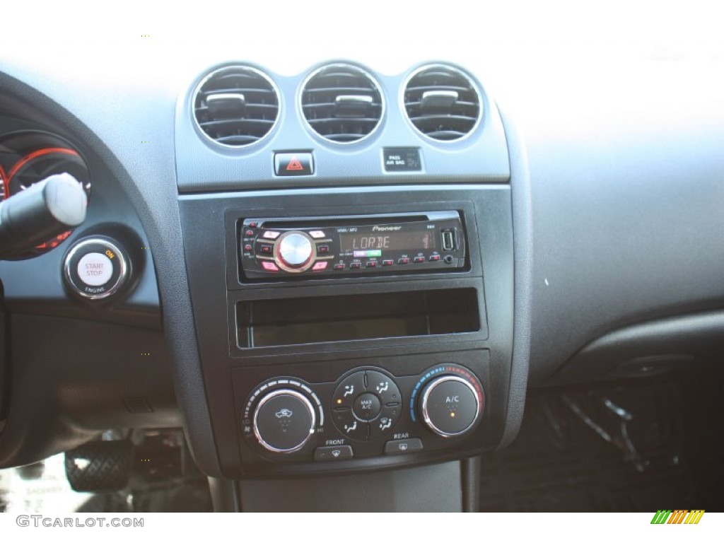 2009 Altima 2.5 S - Red Brick Metallic / Charcoal photo #18