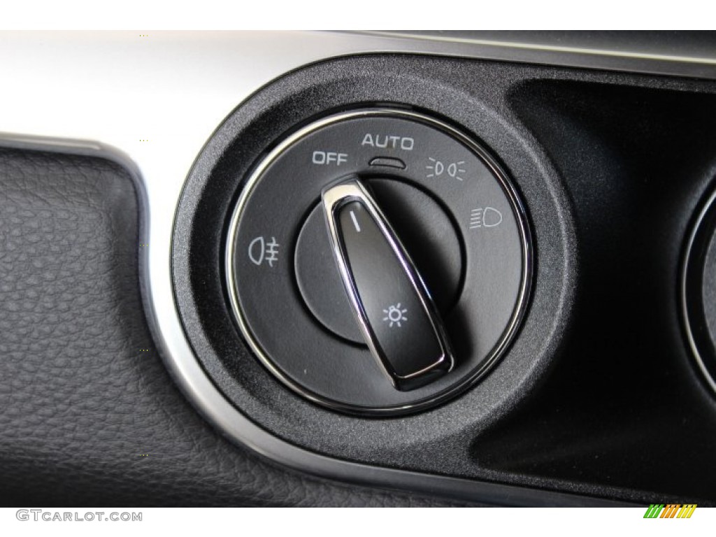 2014 Porsche Boxster S Controls Photo #88975375