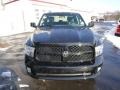 Black - 1500 Express Quad Cab 4x4 Photo No. 3