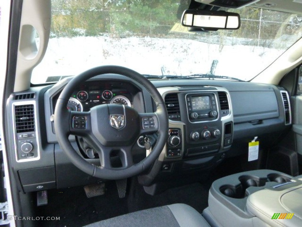 2014 1500 Big Horn Crew Cab 4x4 - Bright White / Black/Diesel Gray photo #14