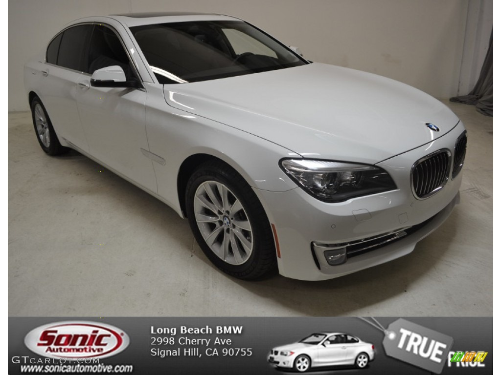 2013 7 Series 740i Sedan - Alpine White / Black photo #1