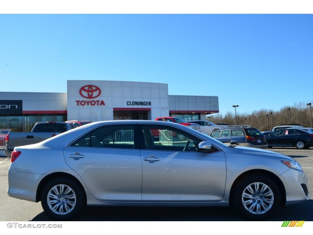 2014 Camry L - Classic Silver Metallic / Ivory photo #2