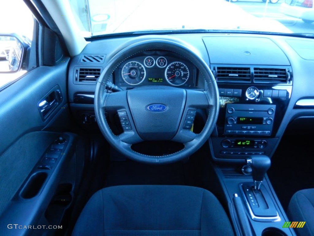 2006 Fusion SEL V6 - Dark Blue Pearl Metallic / Charcoal Black photo #20