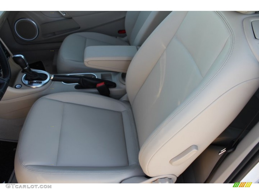 2014 Beetle TDI Convertible - Pure White / Beige photo #16