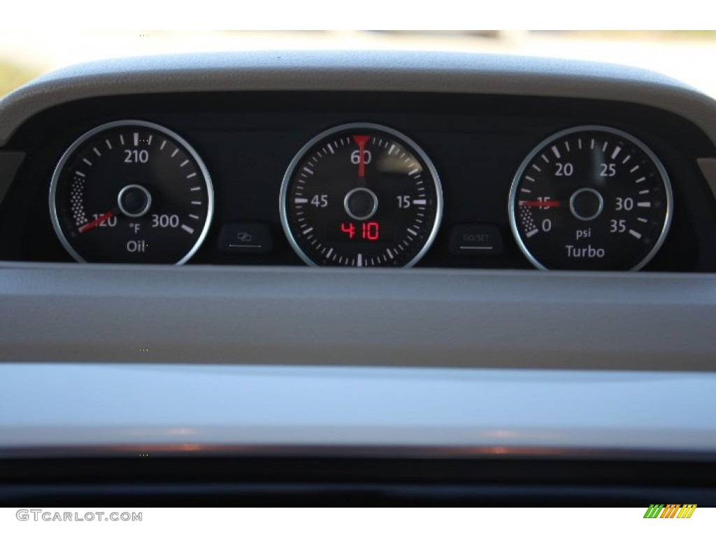 2014 Beetle TDI Convertible - Pure White / Beige photo #24