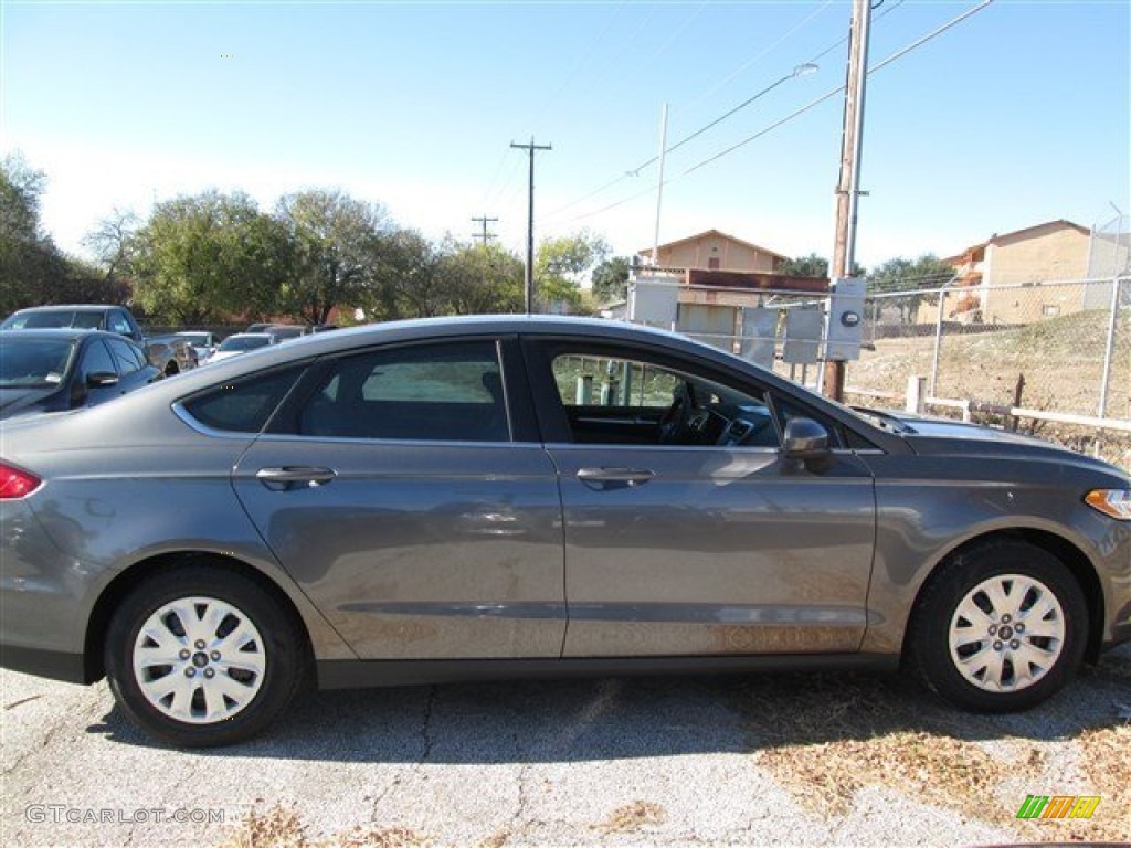 2014 Fusion S - Sterling Gray / Earth Gray photo #6