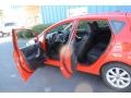 Race Red - Fiesta SE Hatchback Photo No. 11